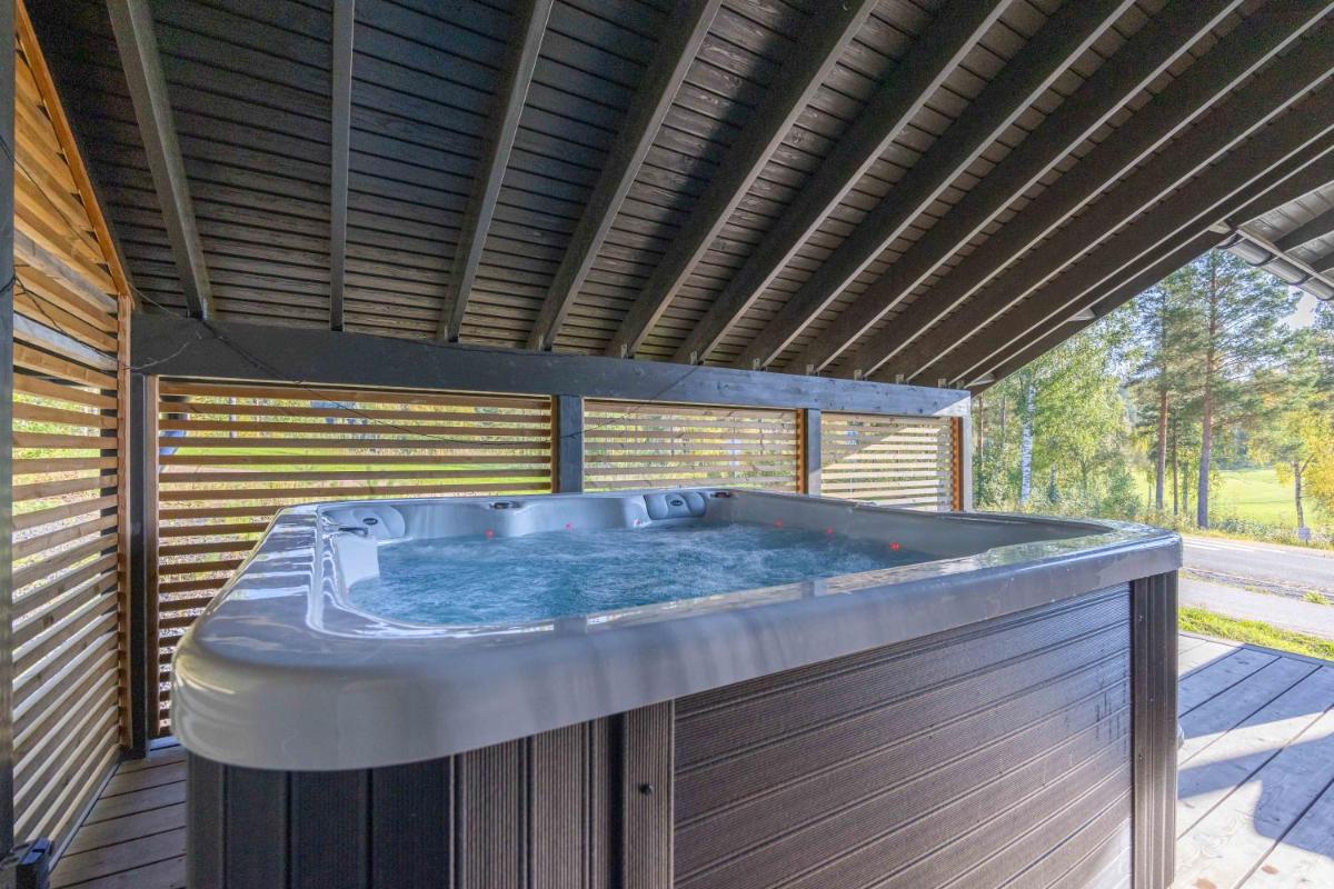 Luksushuvila Villa Marvik - Housity