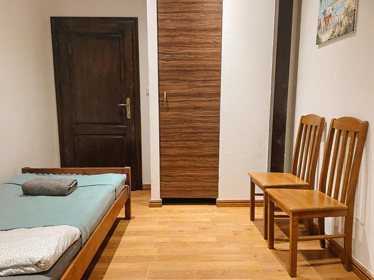 Dom Gościnny Molfarka - Katowice Tarnowskie Góry Bytom - Housity