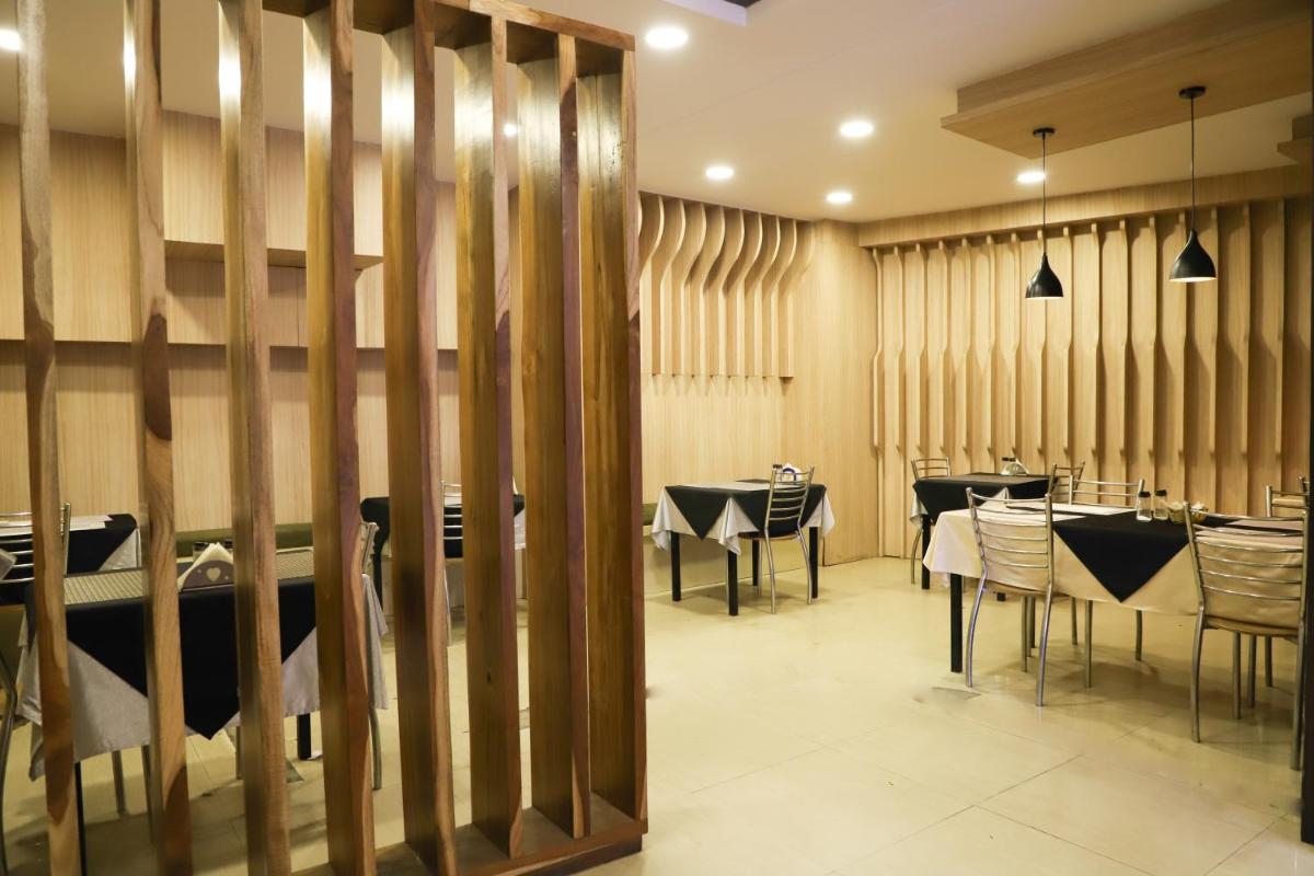 The Grand Hotel - Housity