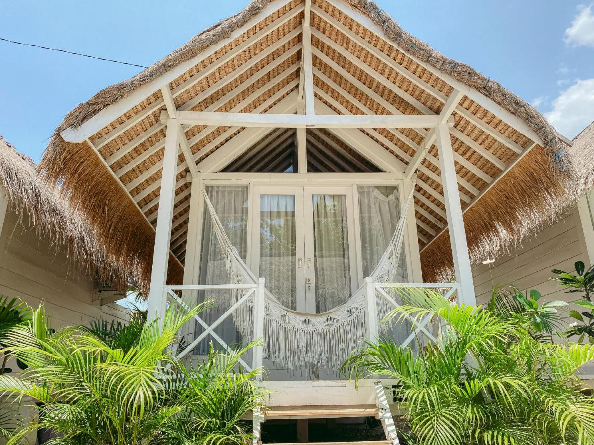 Love Coconut Bungalow - Housity