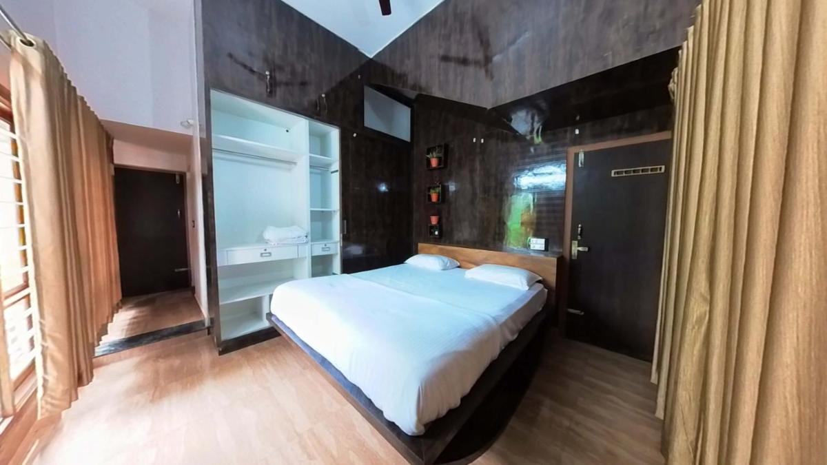 Skylark Tiny Heggaravalli home stay - Housity
