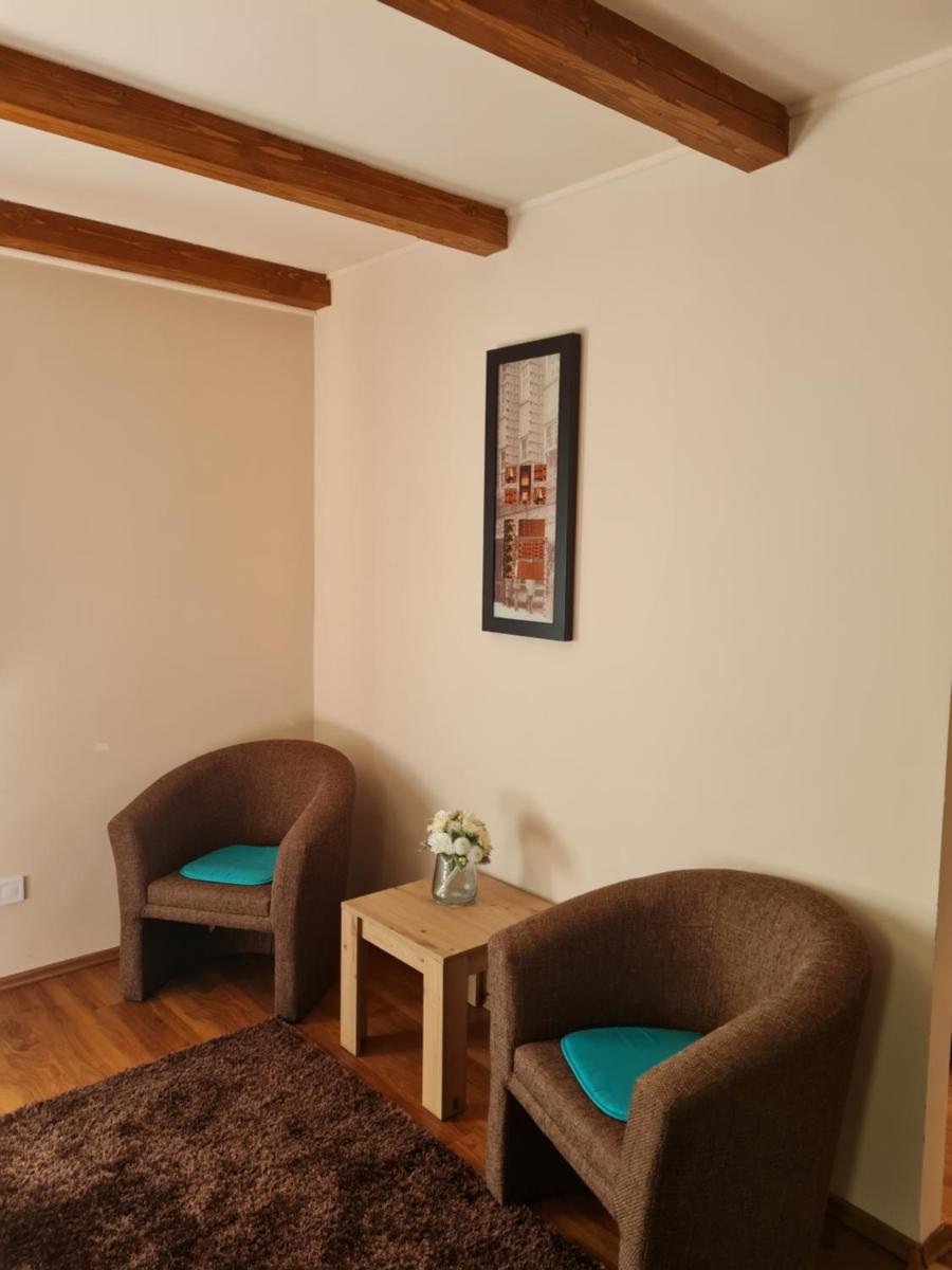 Tőrös Panzió - Housity