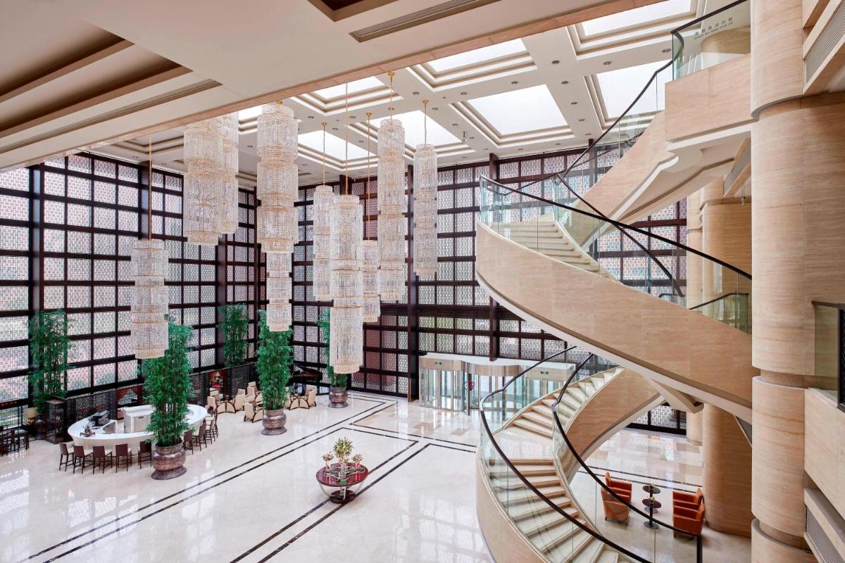 Sheraton Hohhot Hotel - Housity