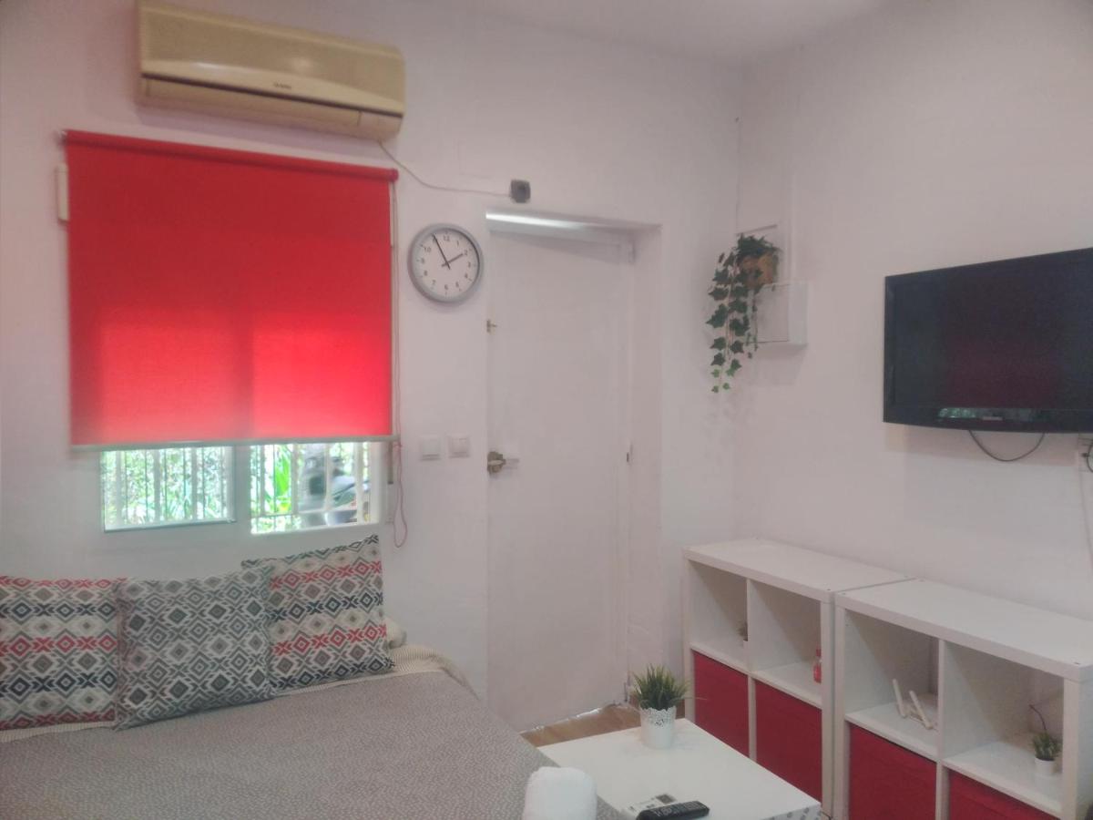 Estudio cerca del Carrefour rosaleda - Housity