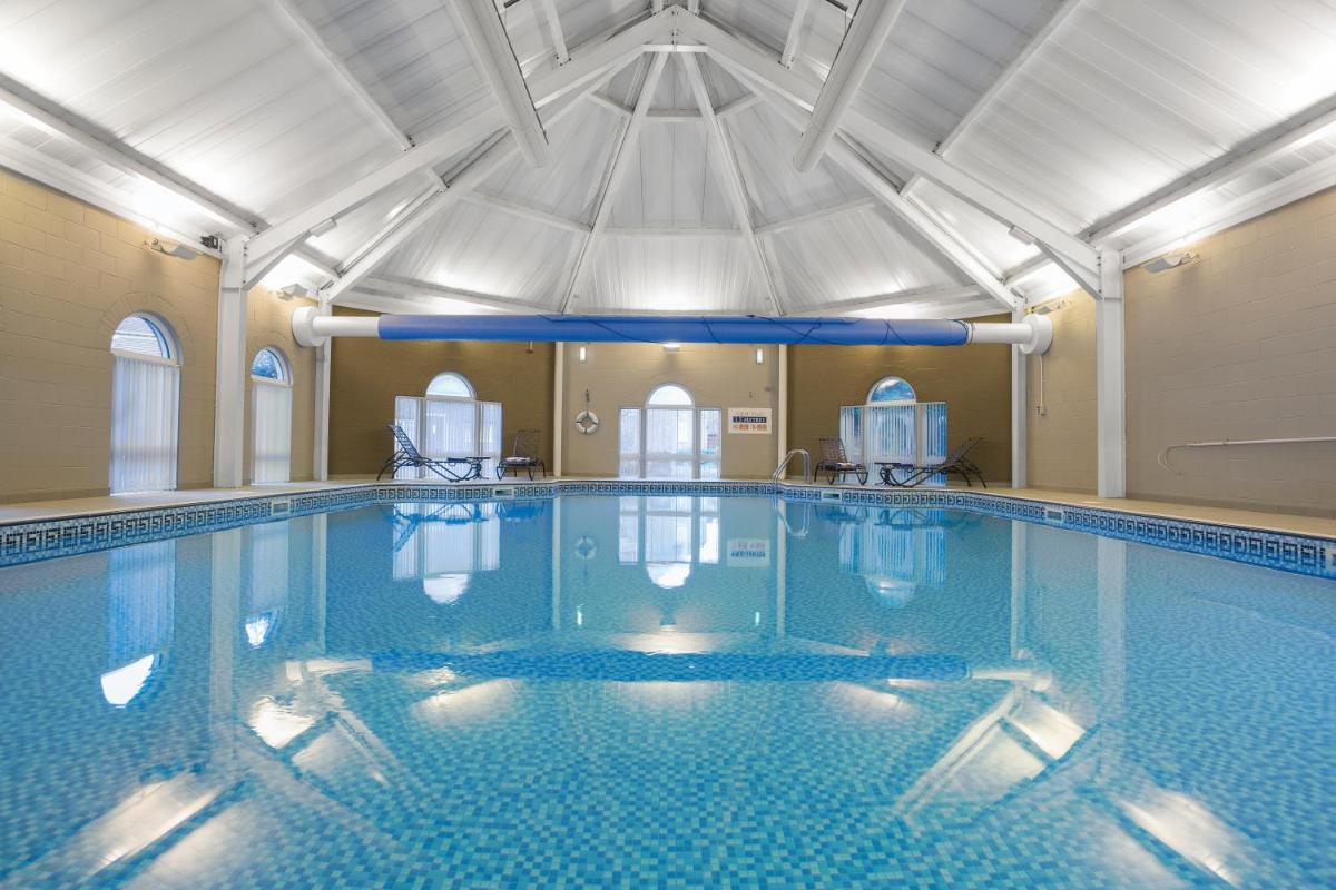 Wychnor Park Country Club - Housity