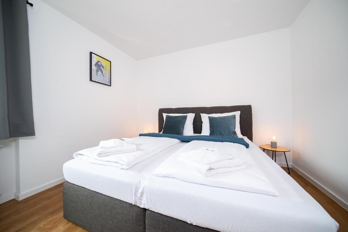 Favorite Stays - Suite And More - Neuss - Housity