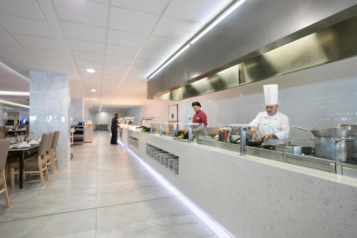 Clientes alojados en Hotel Best Sabinal