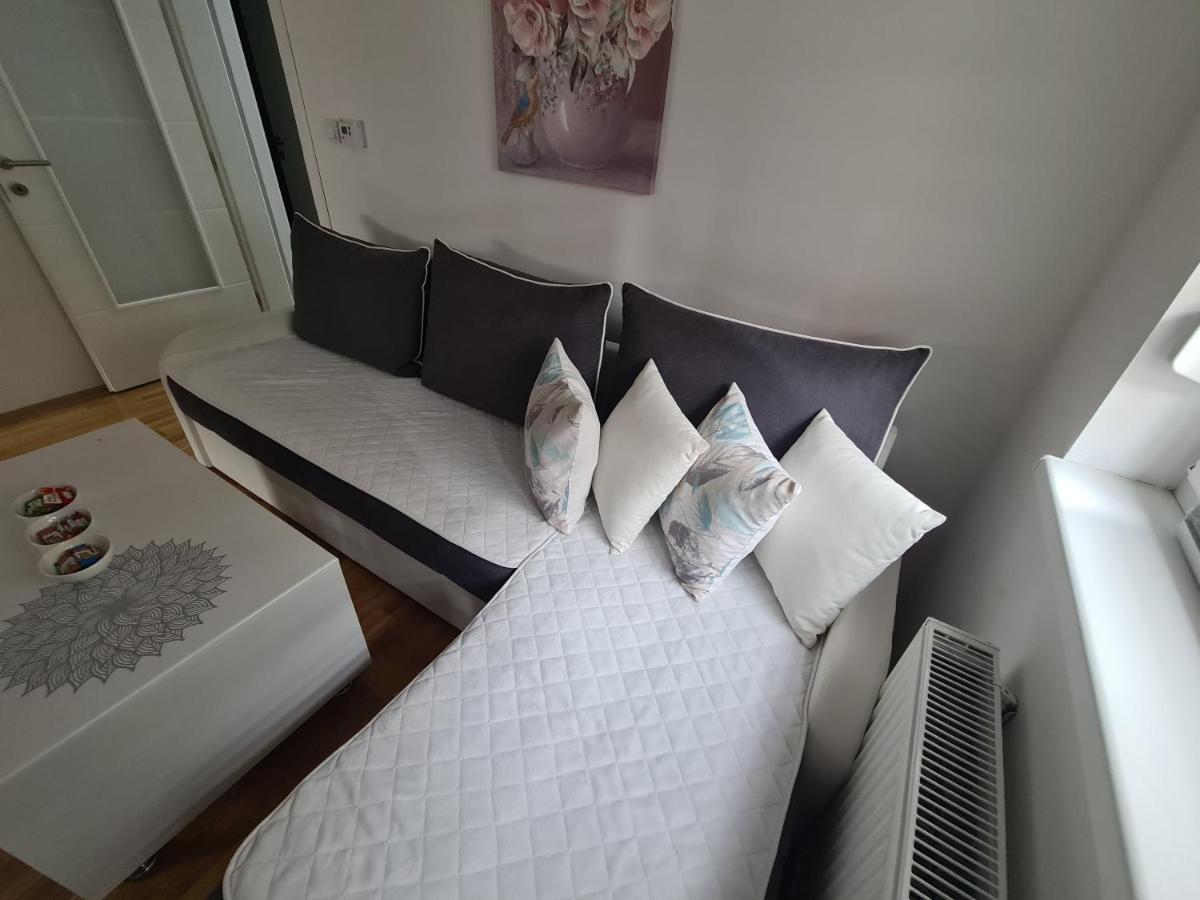 Suitetrails - Apartman CRYSTAL