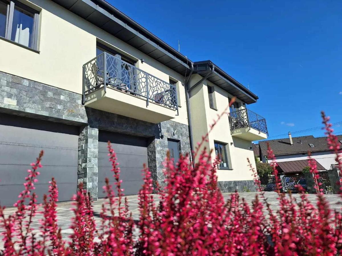 Apartmány Zaky - Housity