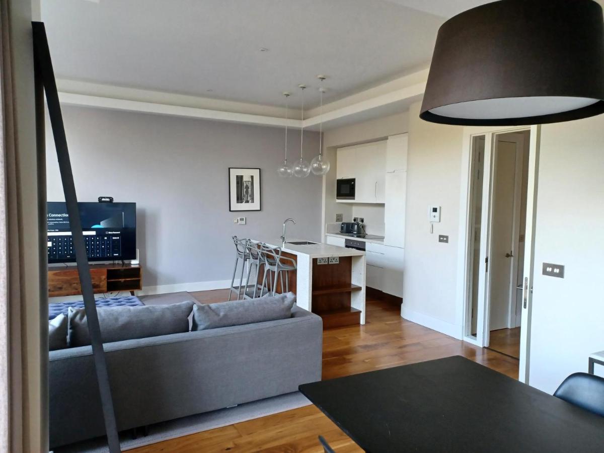 Grays Inn by Aeria Apartments - Housity