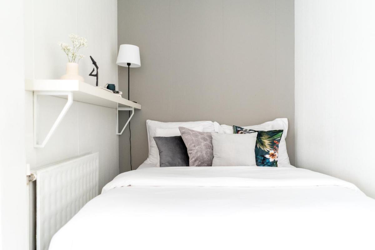 Roost Laivasto 12 - Housity
