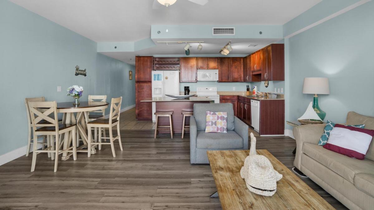 Suitetrails - Laketown Wharf 1037