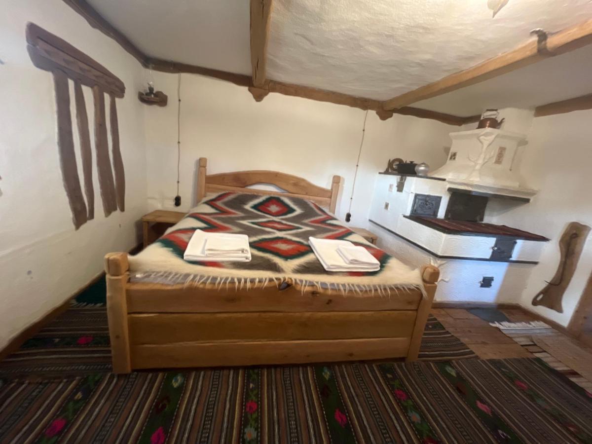 Sadiba gardiga pistin1 - Housity