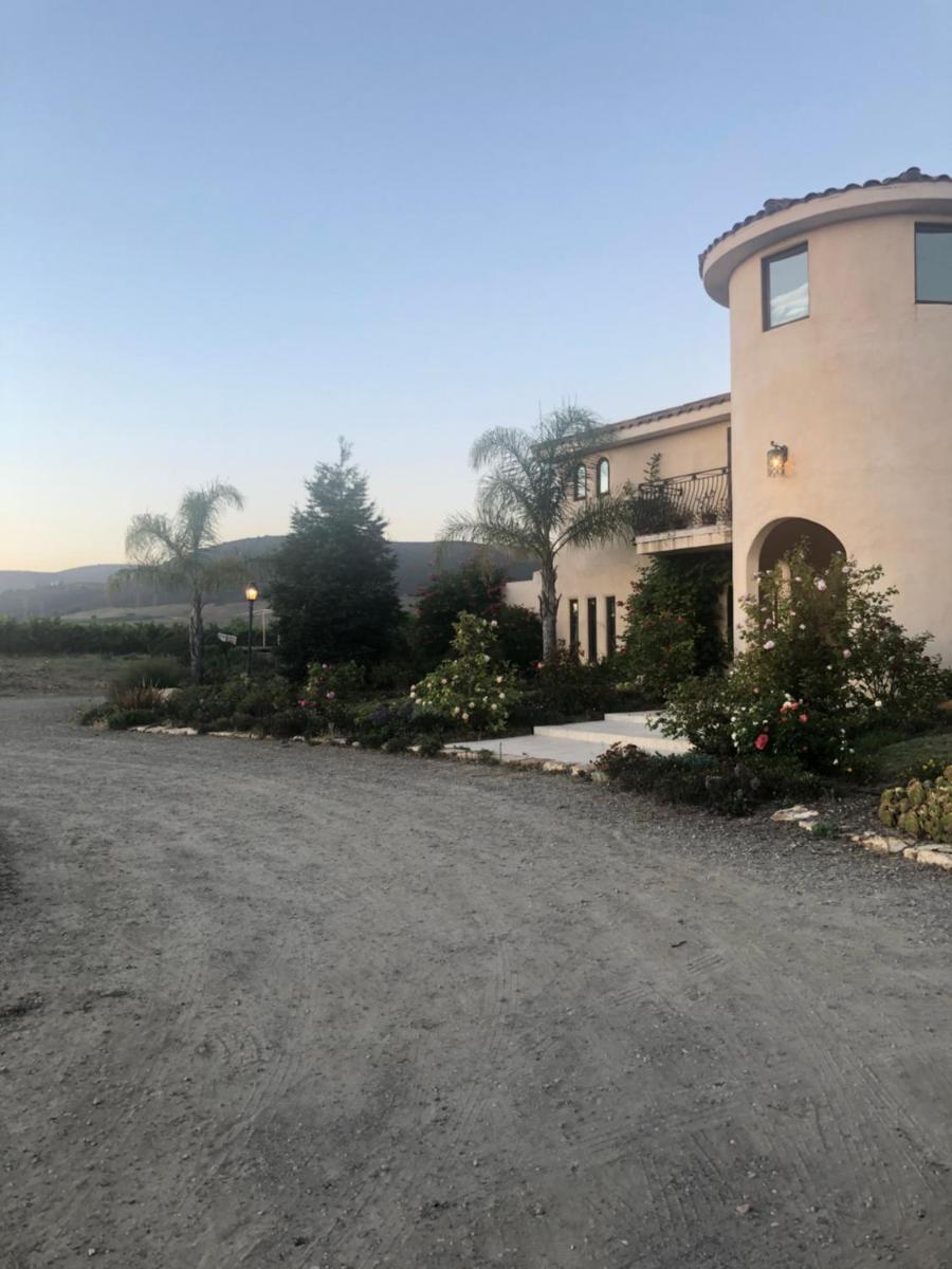 Spanish Tower and Billiard Room - Housity