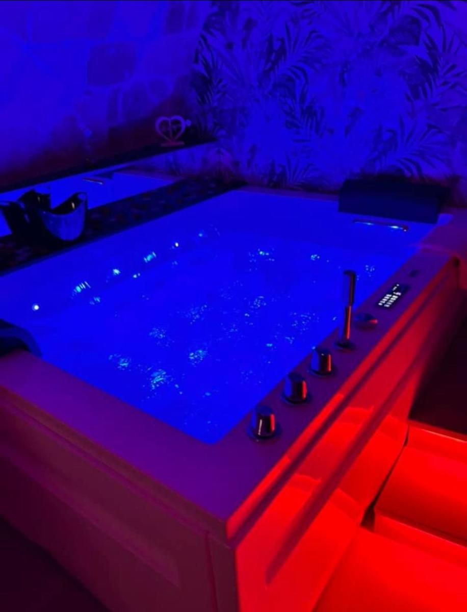 Glamour suite - Housity