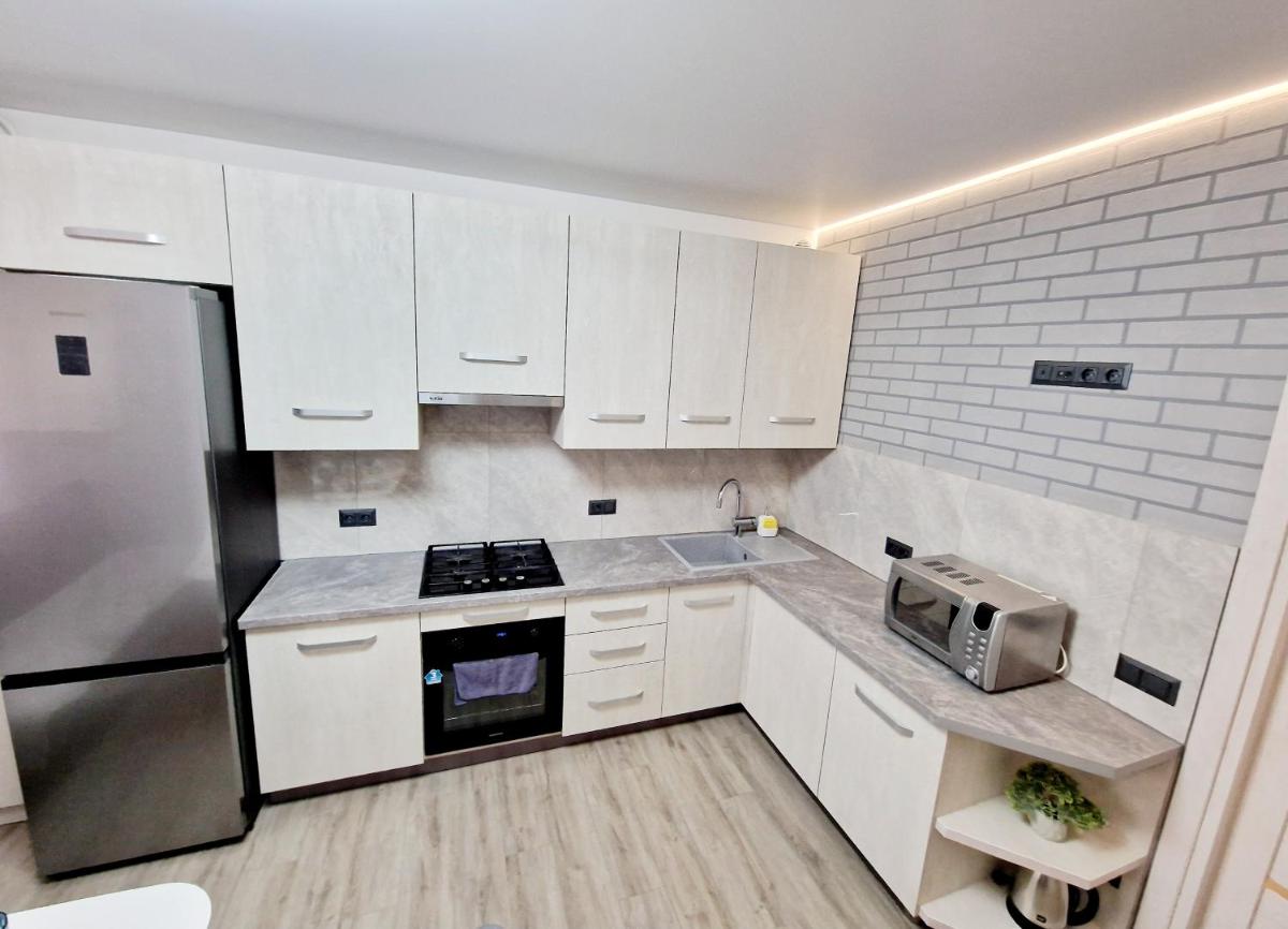 Apartament on Chornovola, 40 ЖК "Варварівка" - Housity