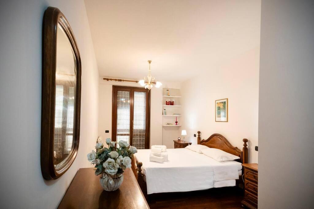 La Via per Tharros - Housity