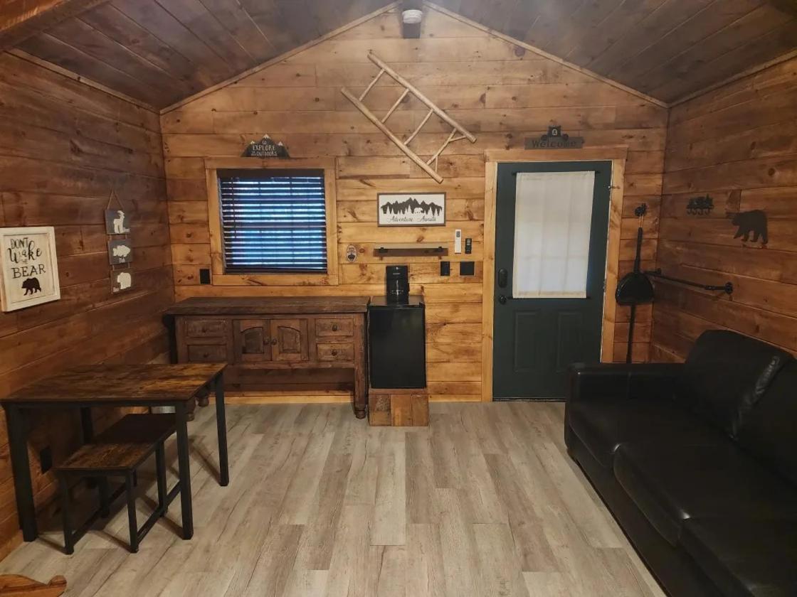 Cabin - Housity