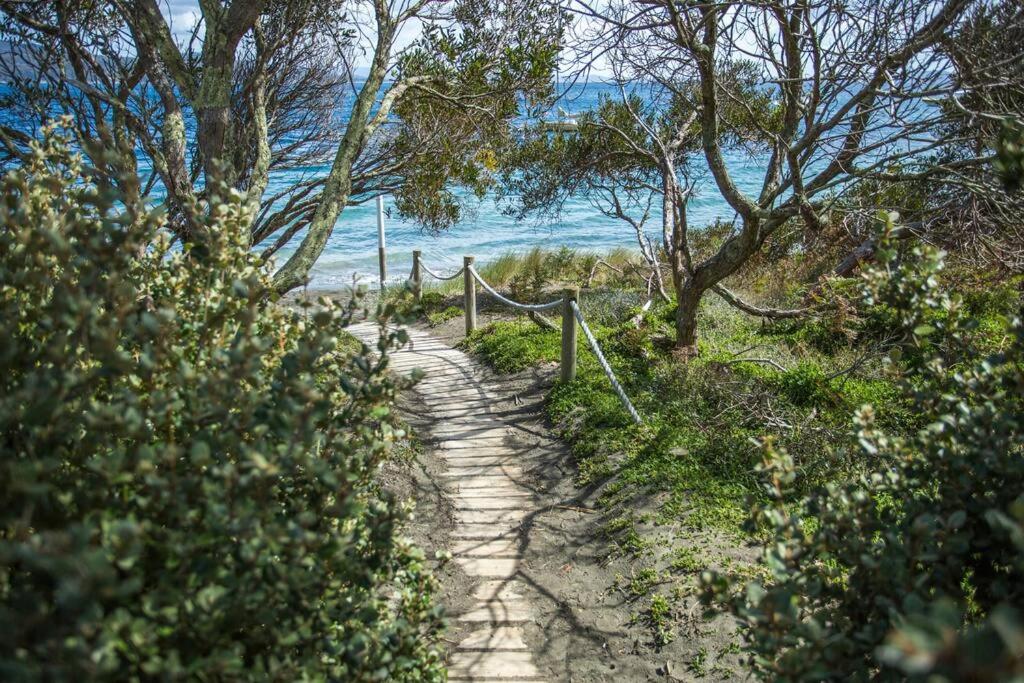 Bruny Island Escapes and Hotel Bruny - Housity