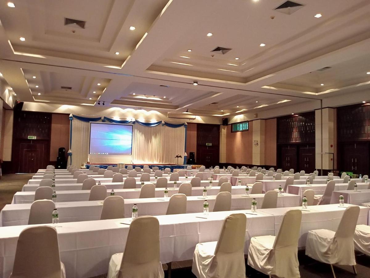 โรงแรม ซิตี้พาร์ค โคราช City Park Hotel - Hizvo