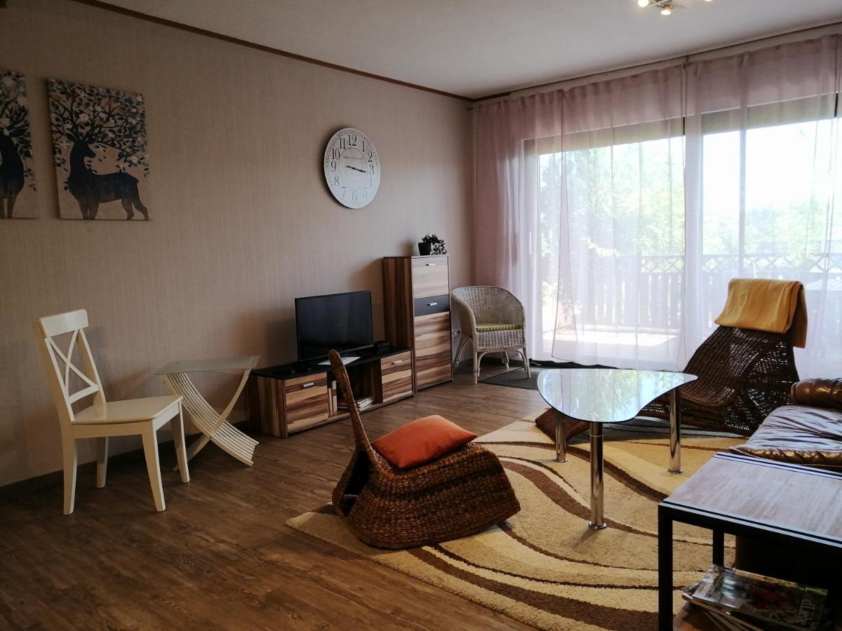 Haus Mohr - Ferienwohnung im Taunus - Housity