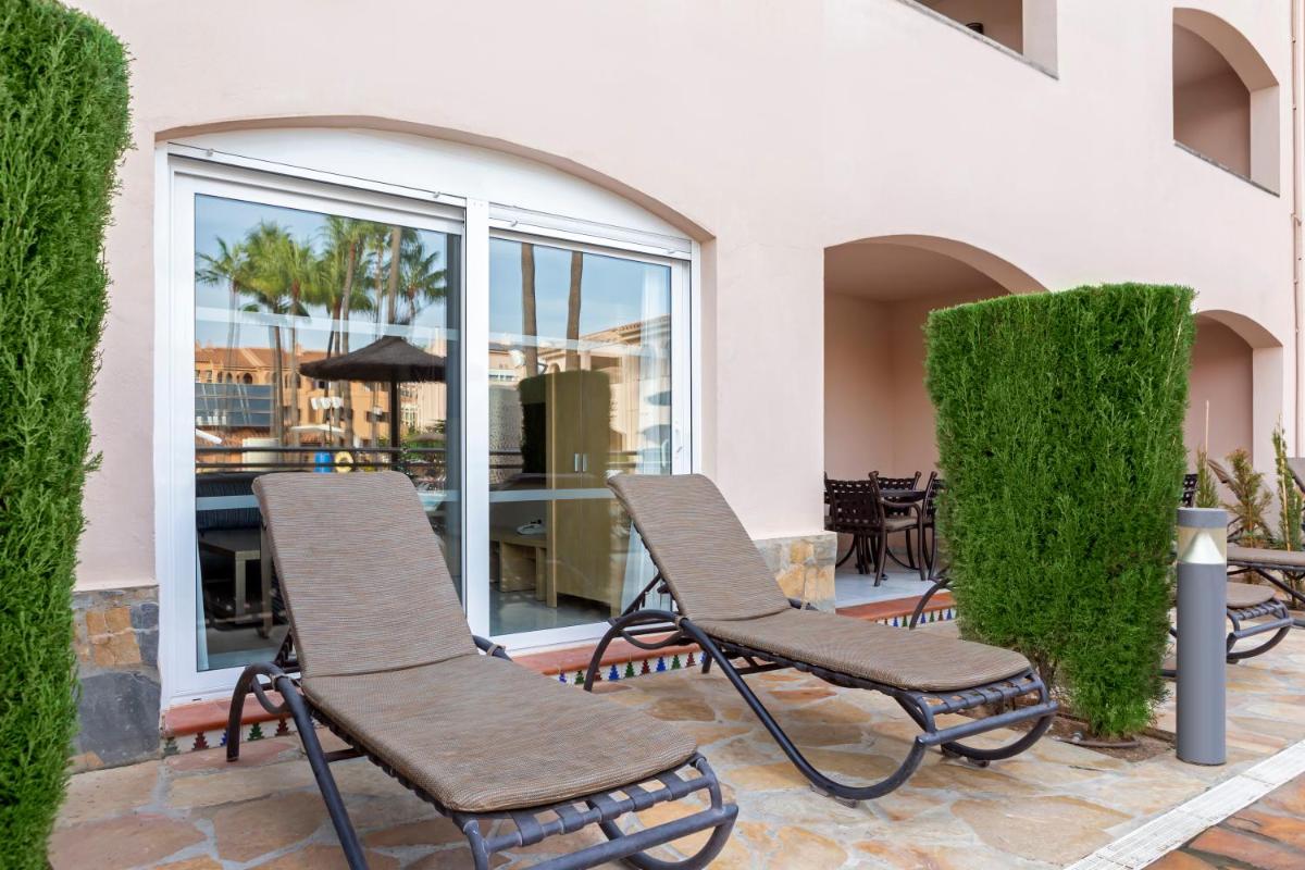 Zona de estar de Los Amigos Beach Club