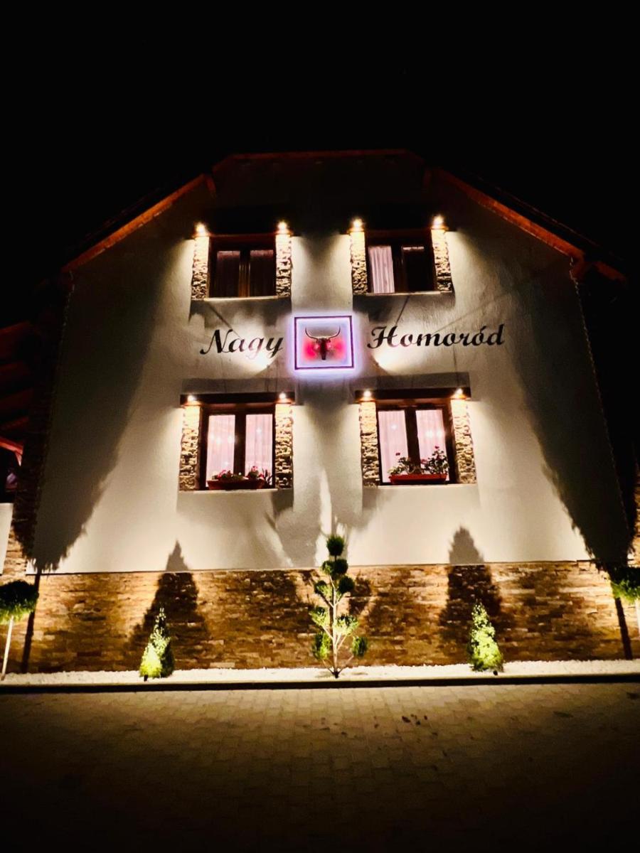Nagy-Homoród Étterem és Panzió - Housity