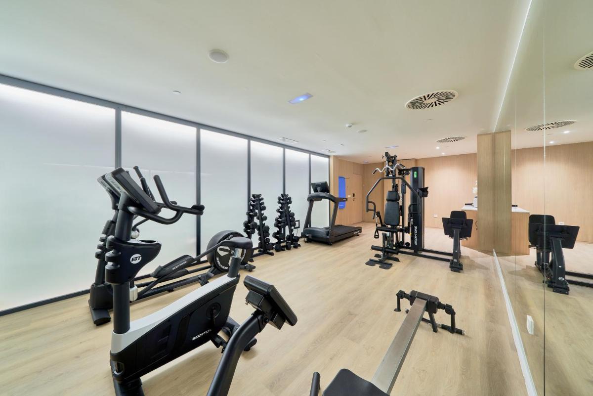 Gimnasio o instalaciones de fitness de Eurostars Oasis Marbella