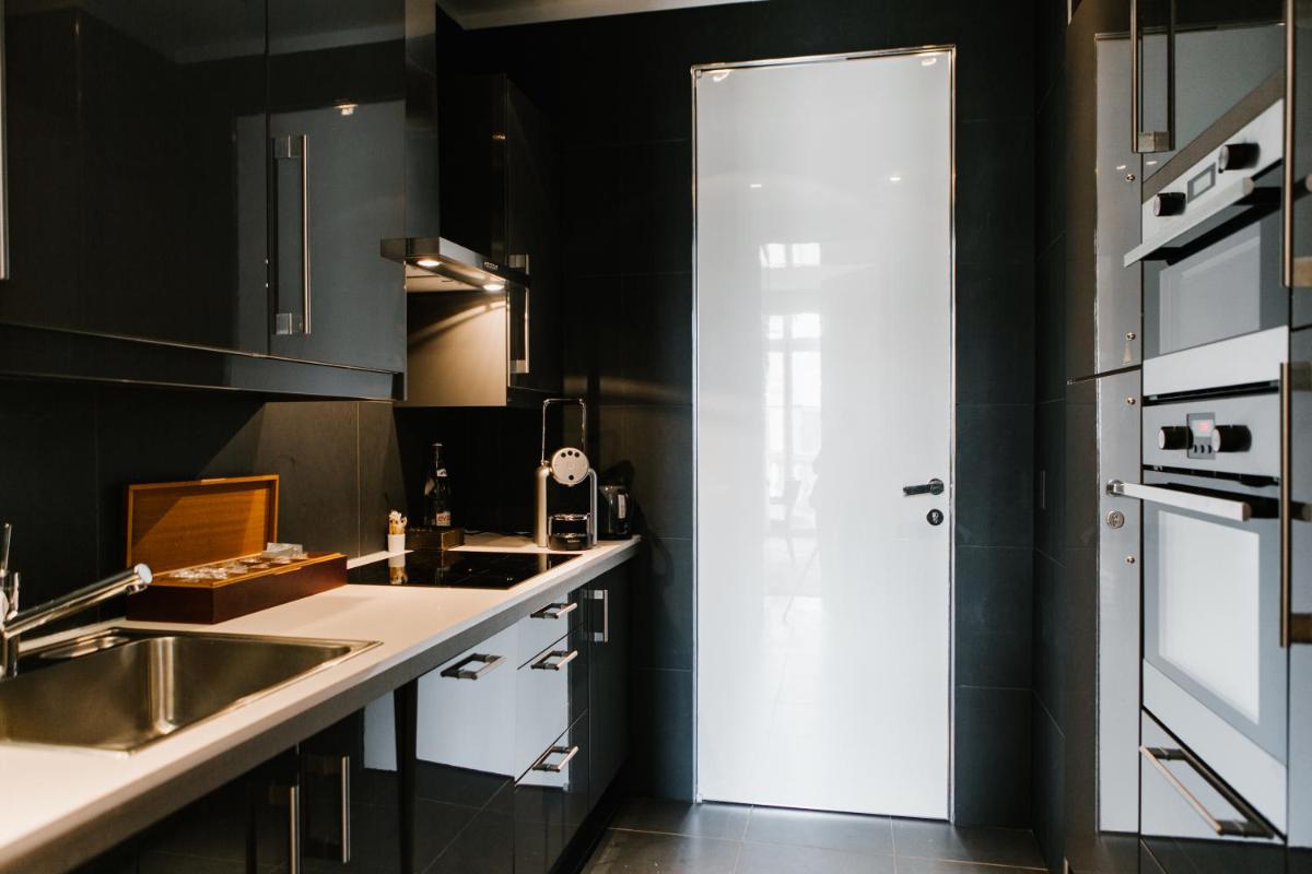 Cuisine ou kitchenette dans l'établissement Hôtel Le Royal Monceau Raffles Paris