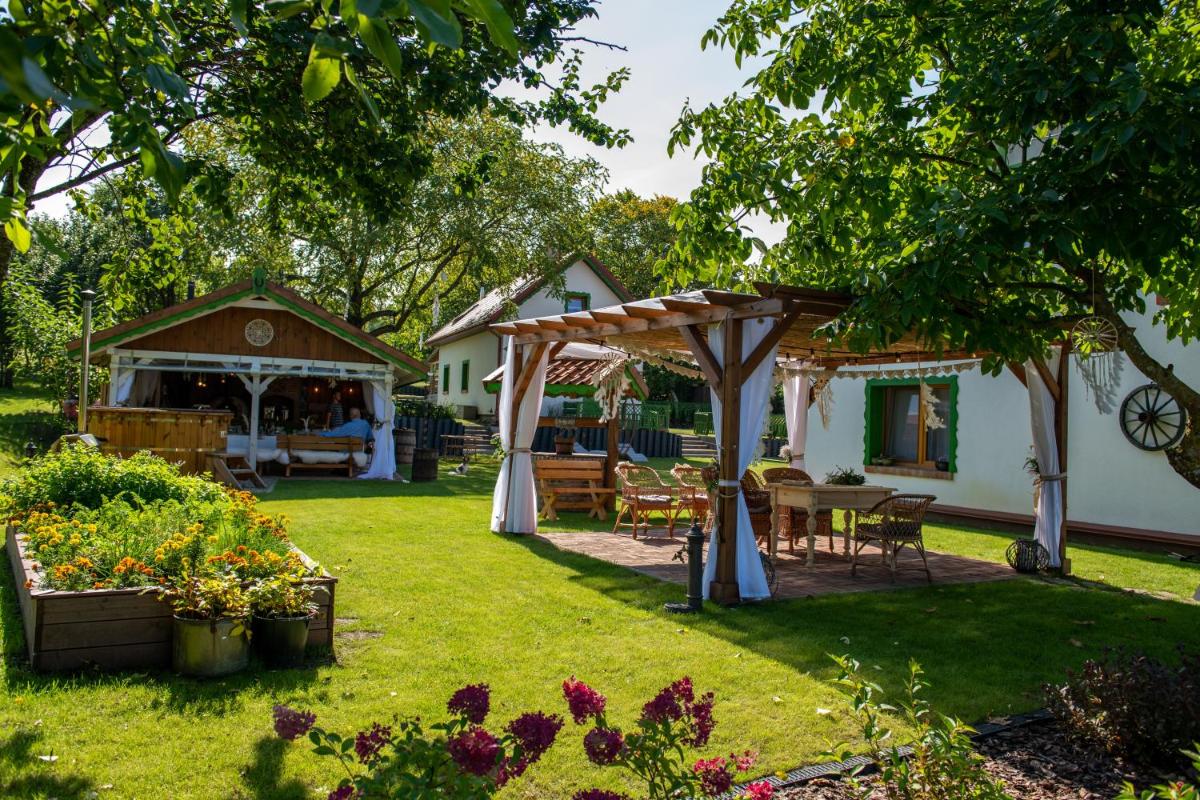 Zielony Domek w Nartach - Mazury - Housity