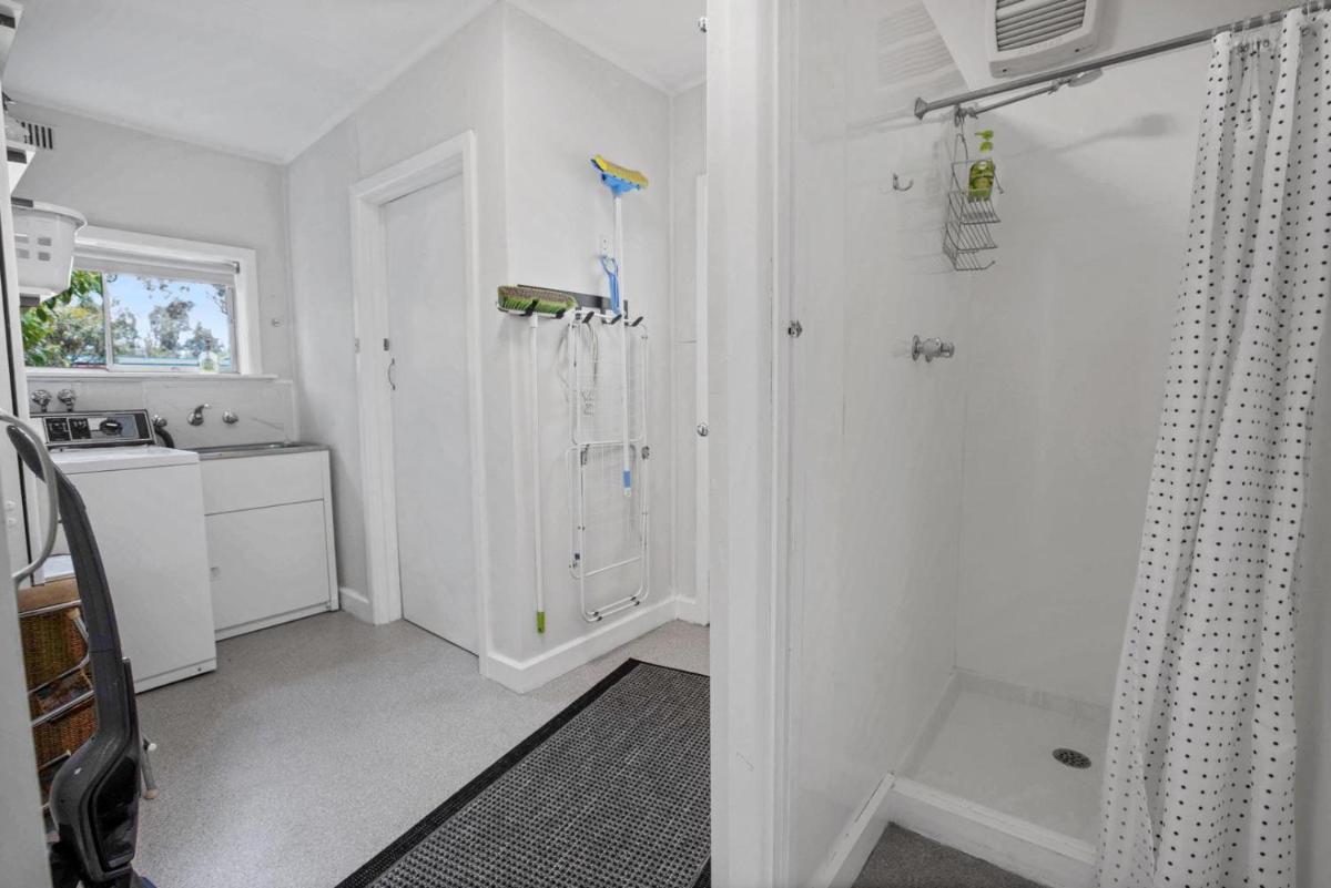 Raymond Island Retreat - Housity