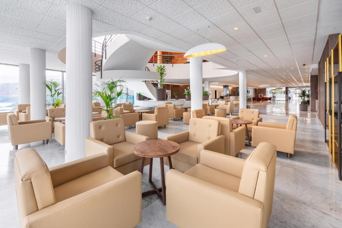Zona de estar de Hotel Best Semiramis