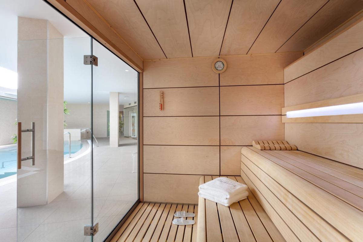 Un baño de Hotel Best Tenerife