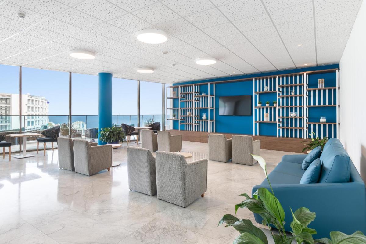Zona de estar de Hotel Best Semiramis