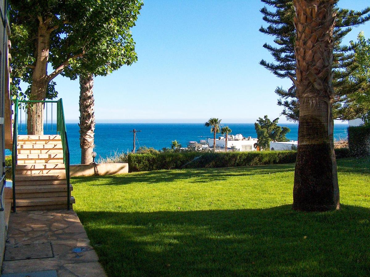 Kotzias Beach Apartments - Housity