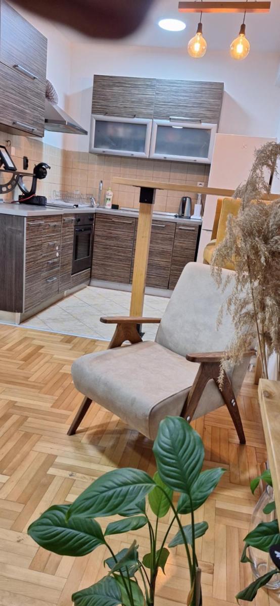 Petar's Apartment - Housity