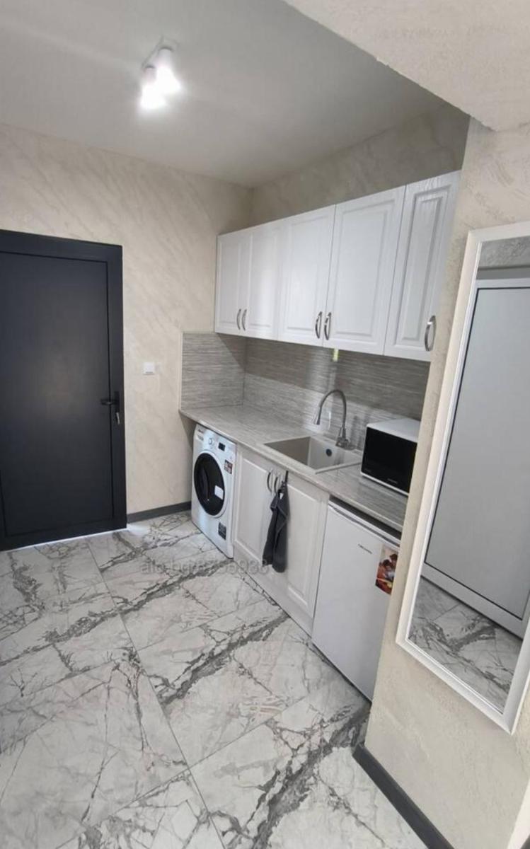 Студио Ава 2 - Housity