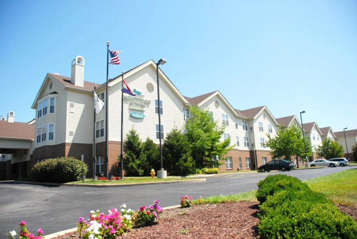 Homewood Suites by Hilton Saint Louis-Chesterfield - Housity