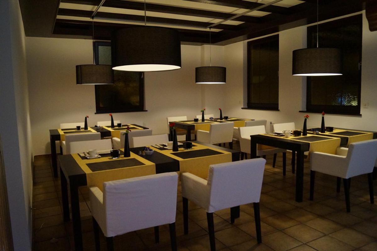 Hotel am Kirchplatz - Housity