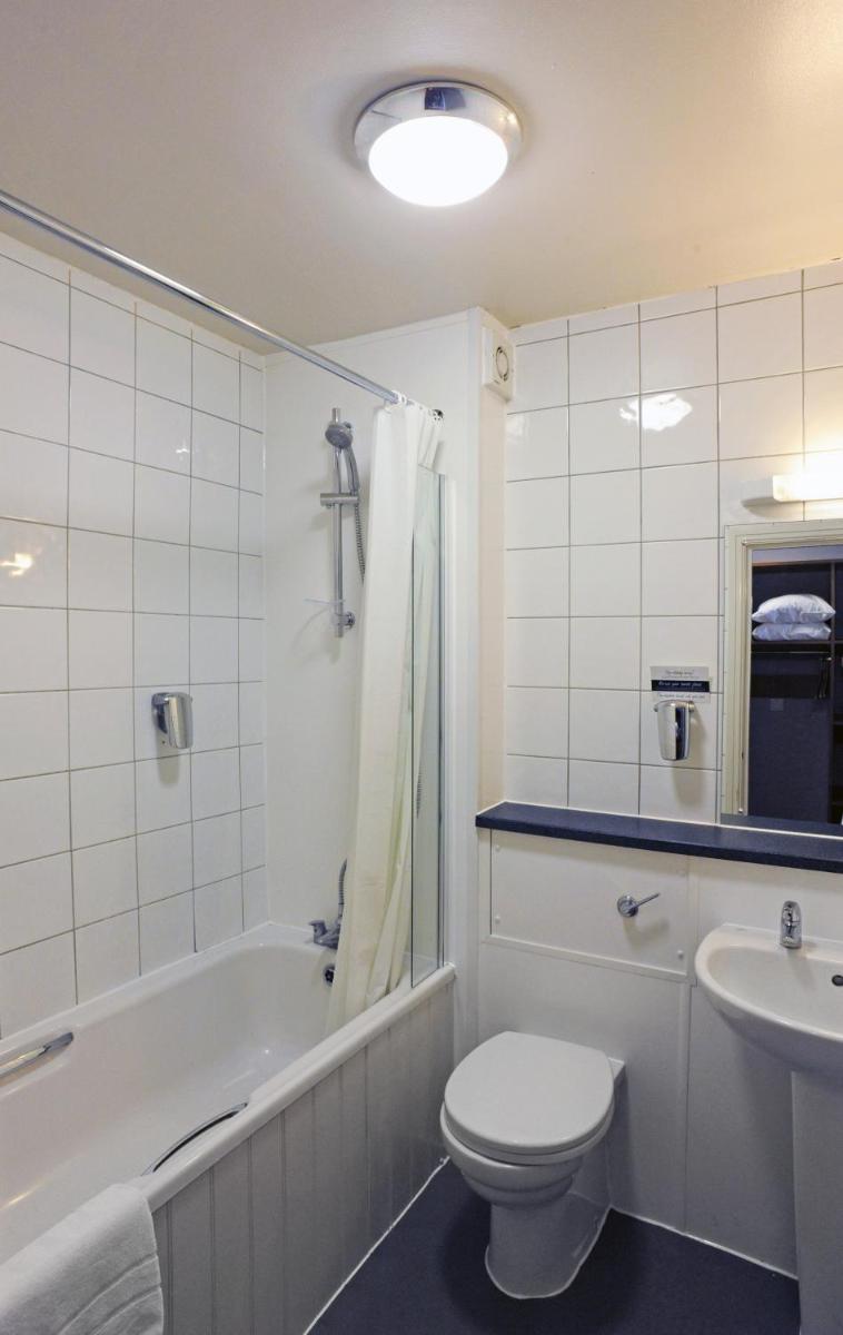 Brentwood Inn by Greene King Inns - Housity