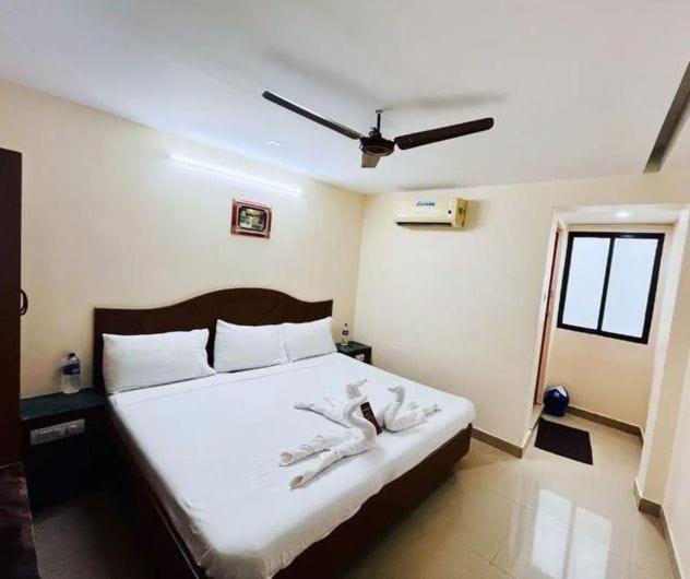 Suitetrails - Annapoorna residency