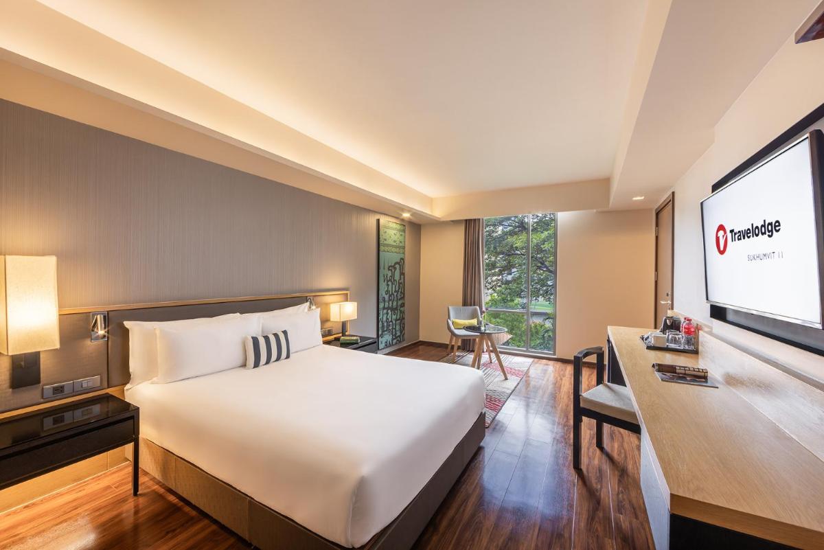 Travelodge Sukhumvit 11 - Housity