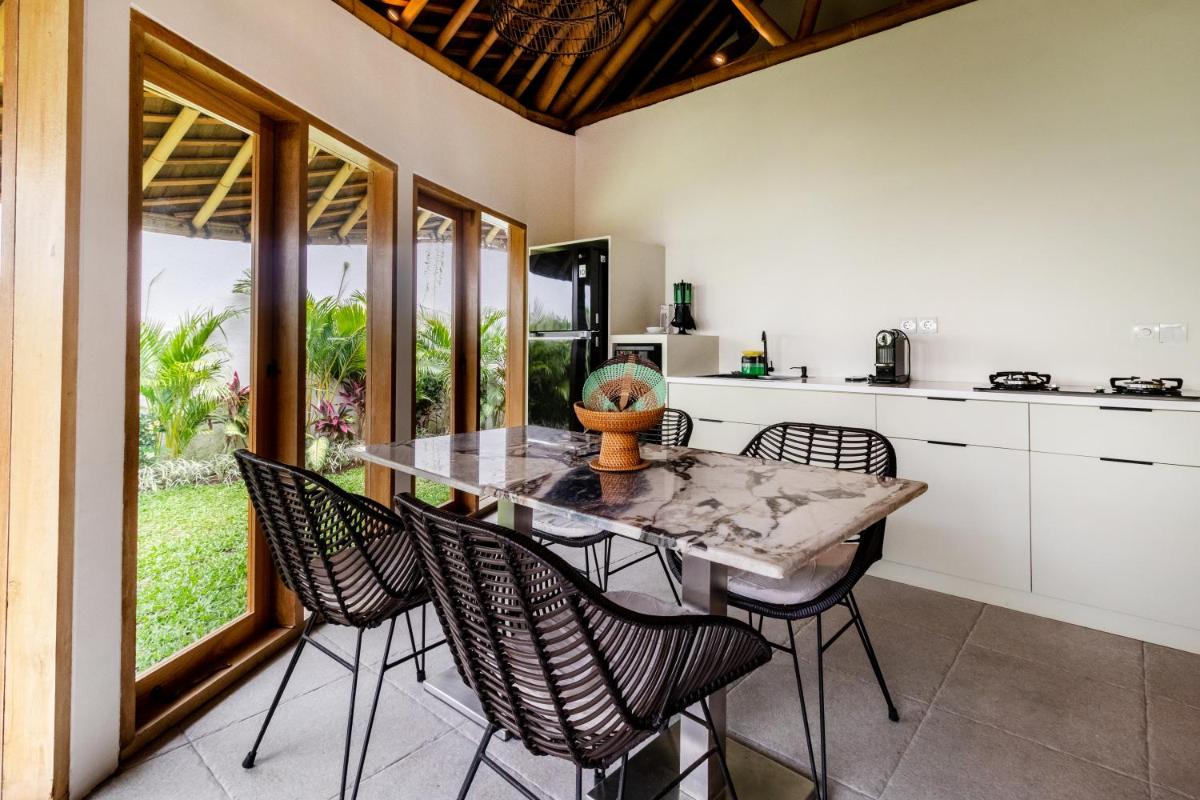 Umani Village - Housity