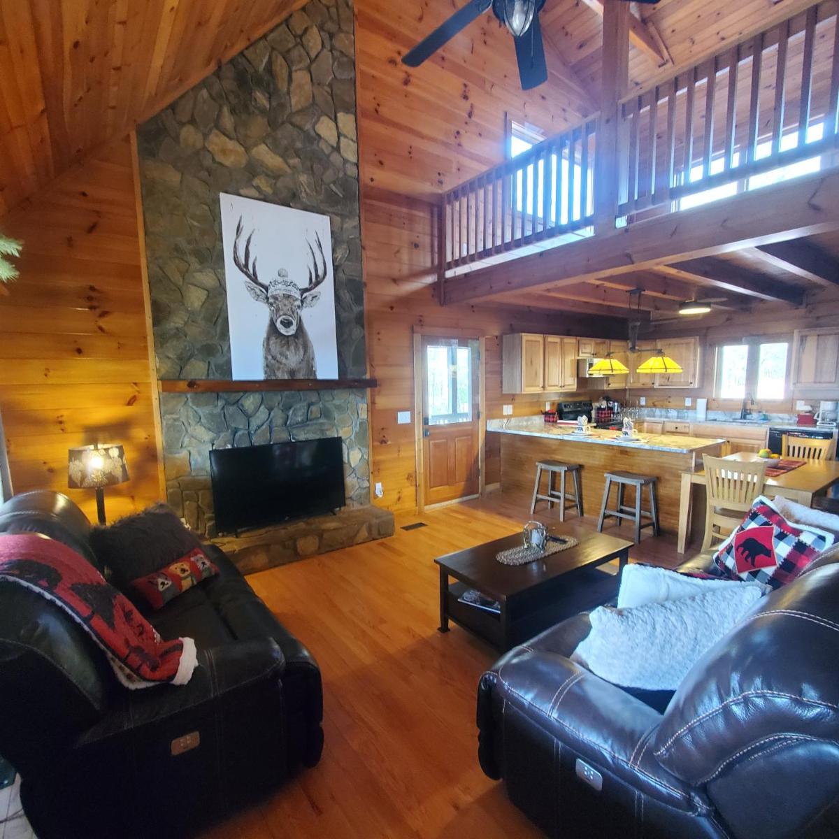 Evergreen Retreat - Housity