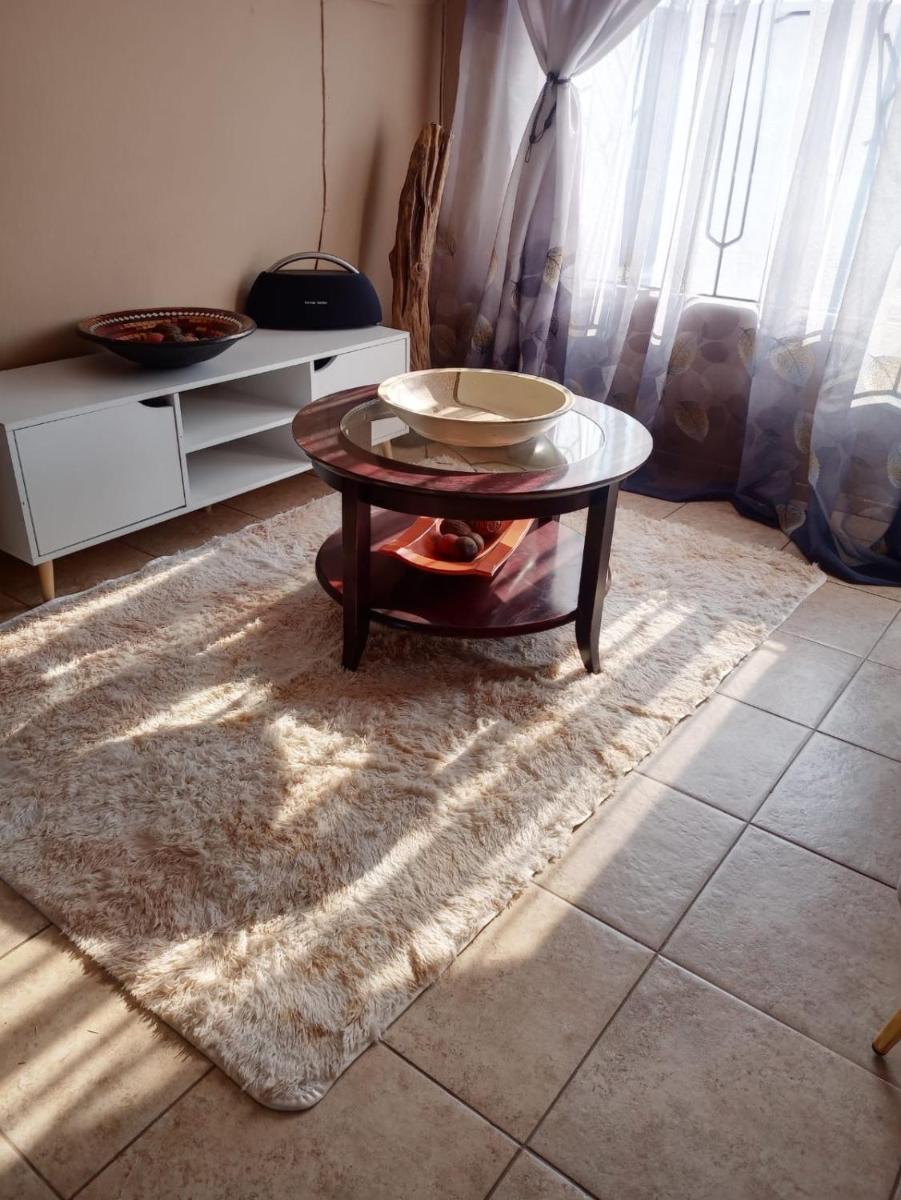 Urban Chic Home in Vosloorus, Boksburg - Housity