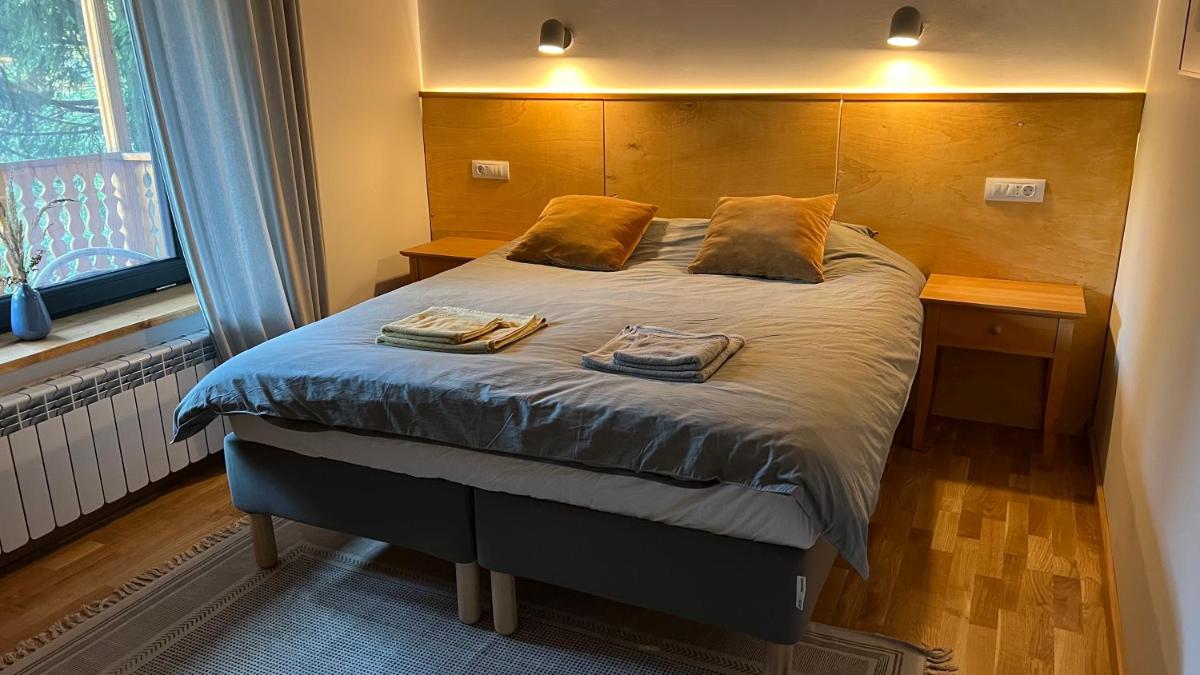 V13 Wild Cabin - Traditional mountain cabin with cosy modern rooms - Housity