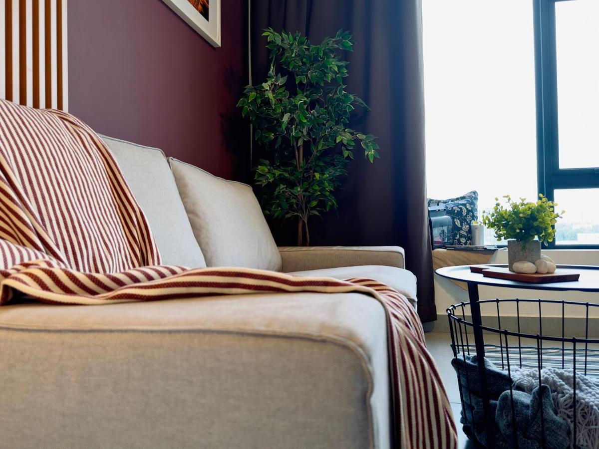 Eco Kanvas Soho Suites - Housity
