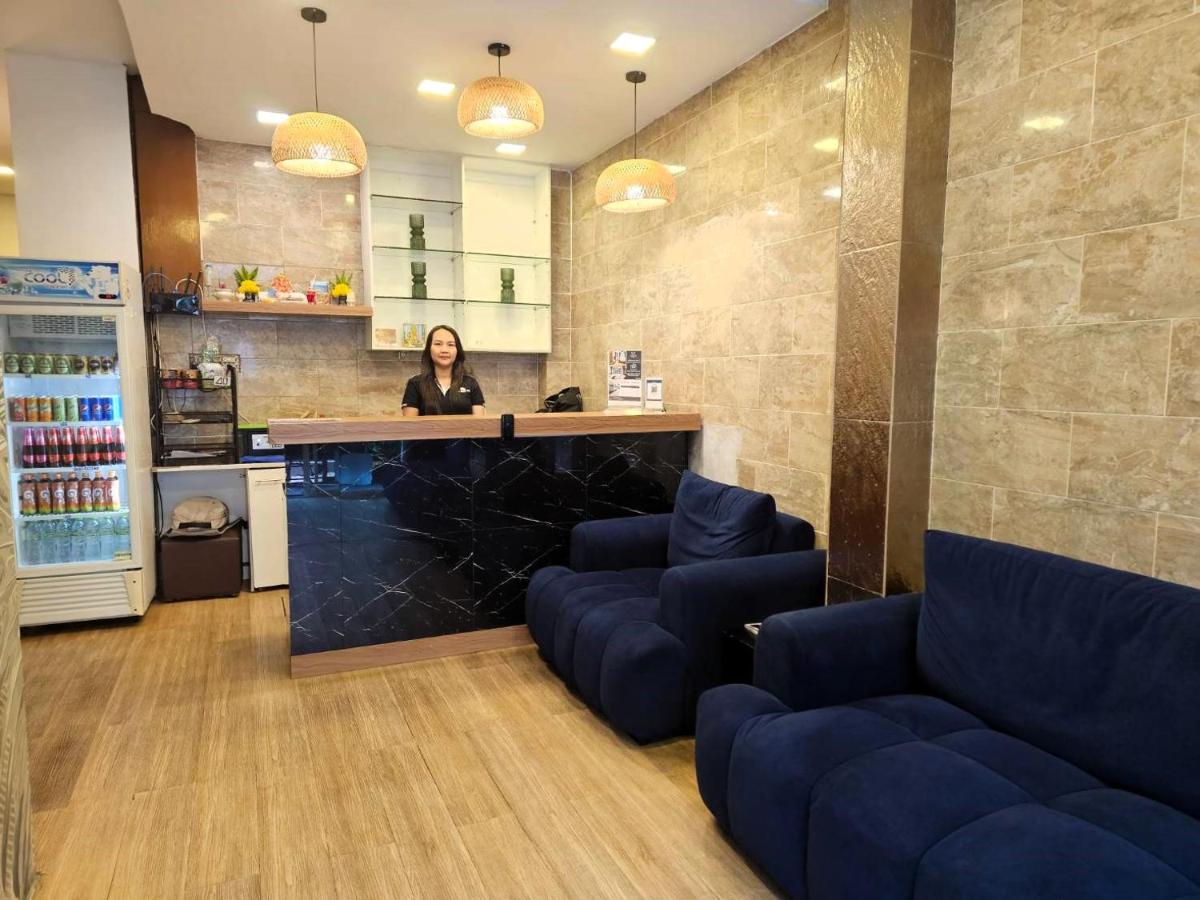 The Base Inn Pattaya - Housity