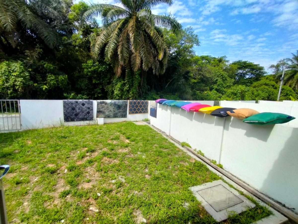 Olala Homestay Tanjung Rambutan Perak - Housity