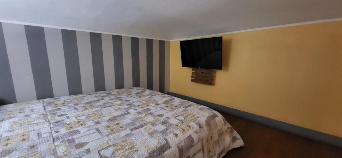 Al chiaro di luna - Housity